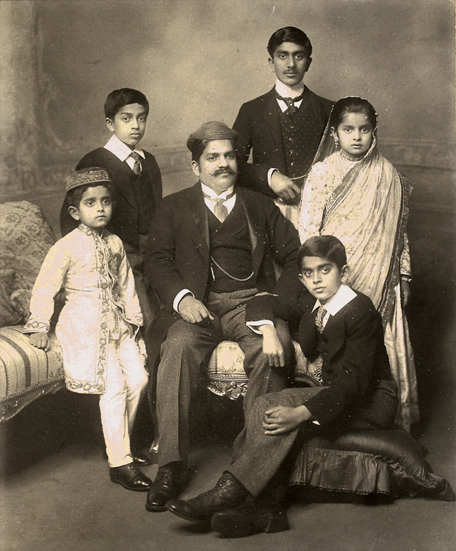 Maharaja Sayajirao Gaekwad III with family